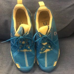 Sneakers, blue and yellow
